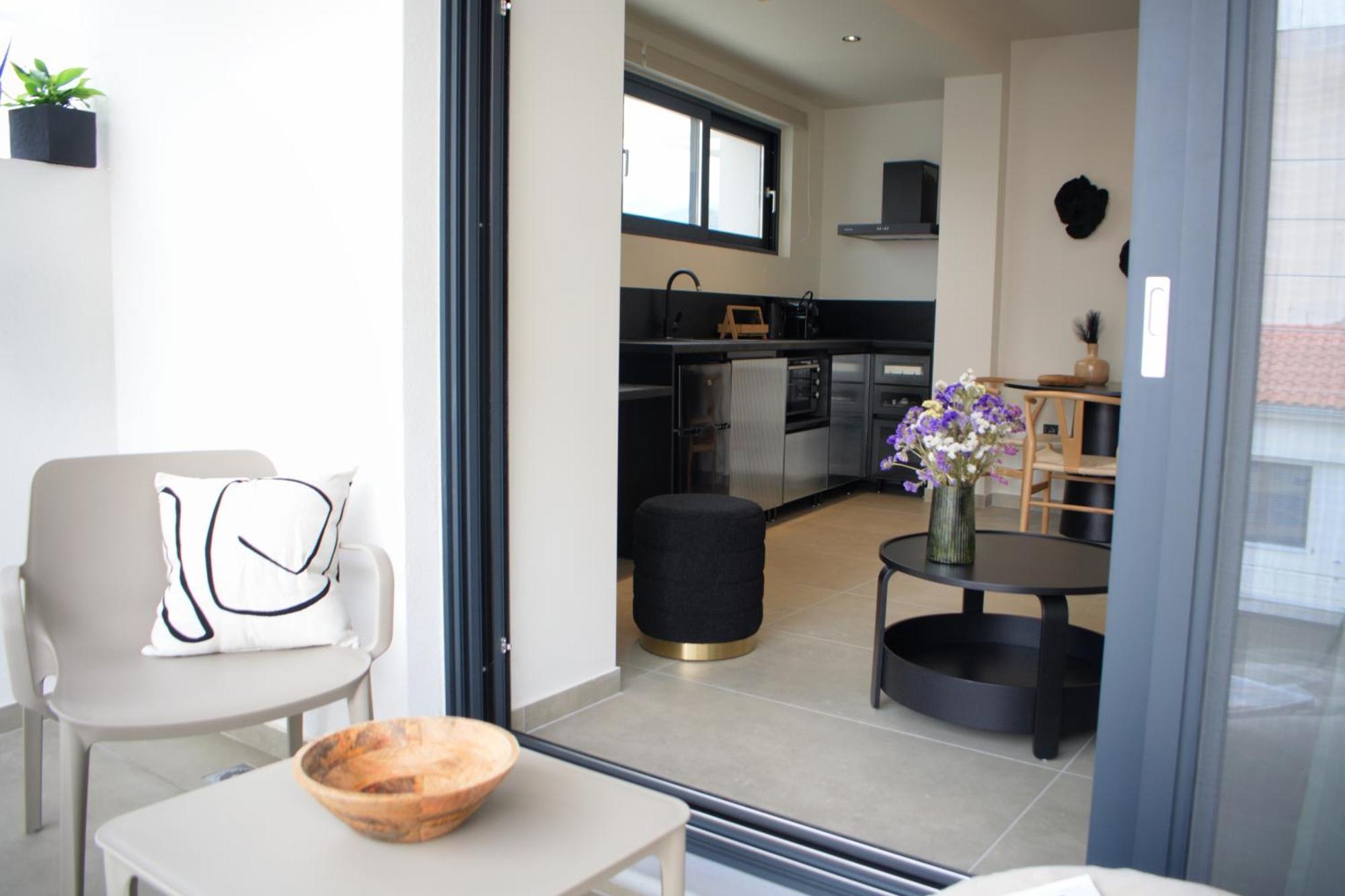 Luaz Suites Volos Ngoại thất bức ảnh