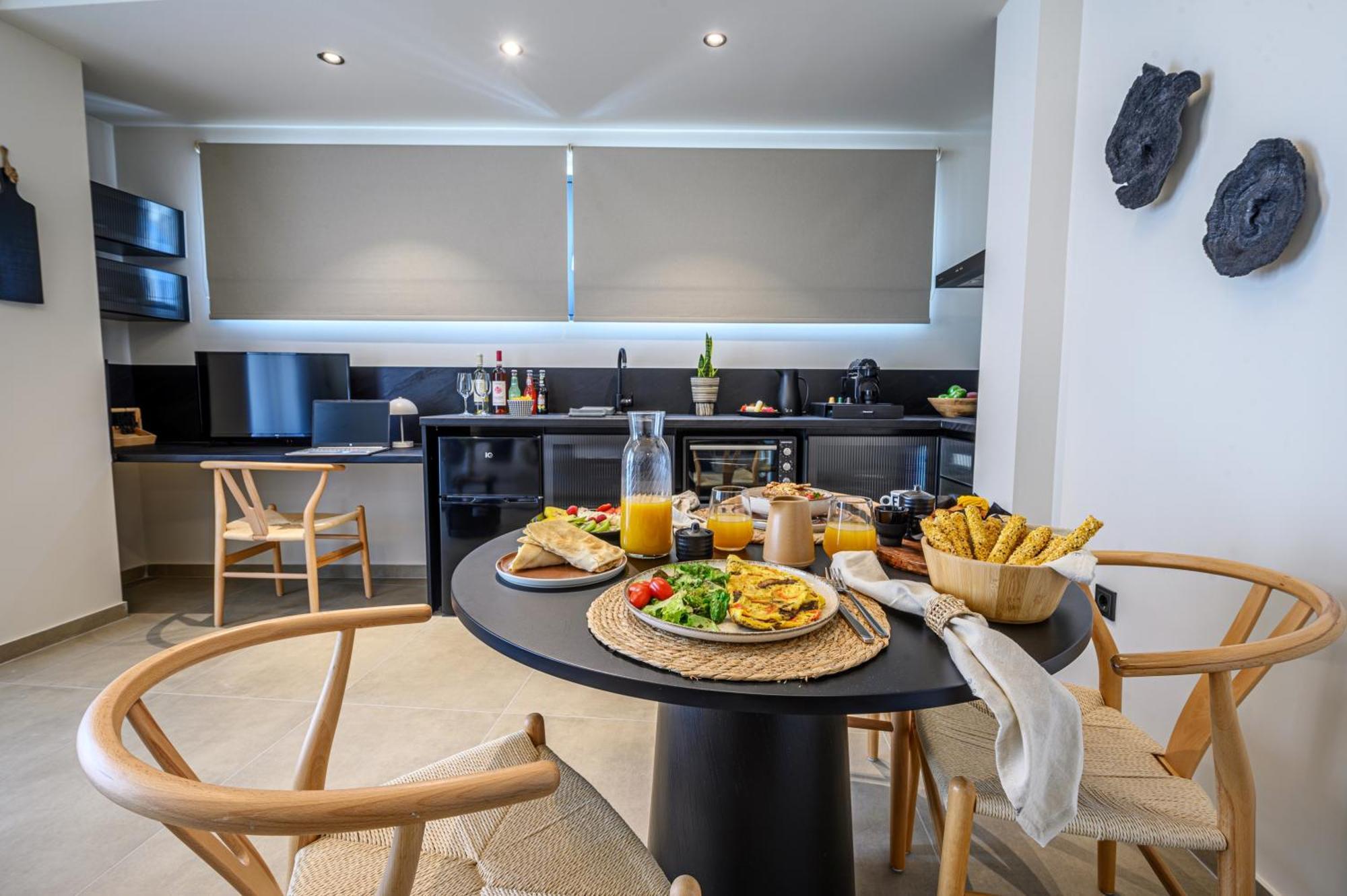 Luaz Suites Volos Ngoại thất bức ảnh