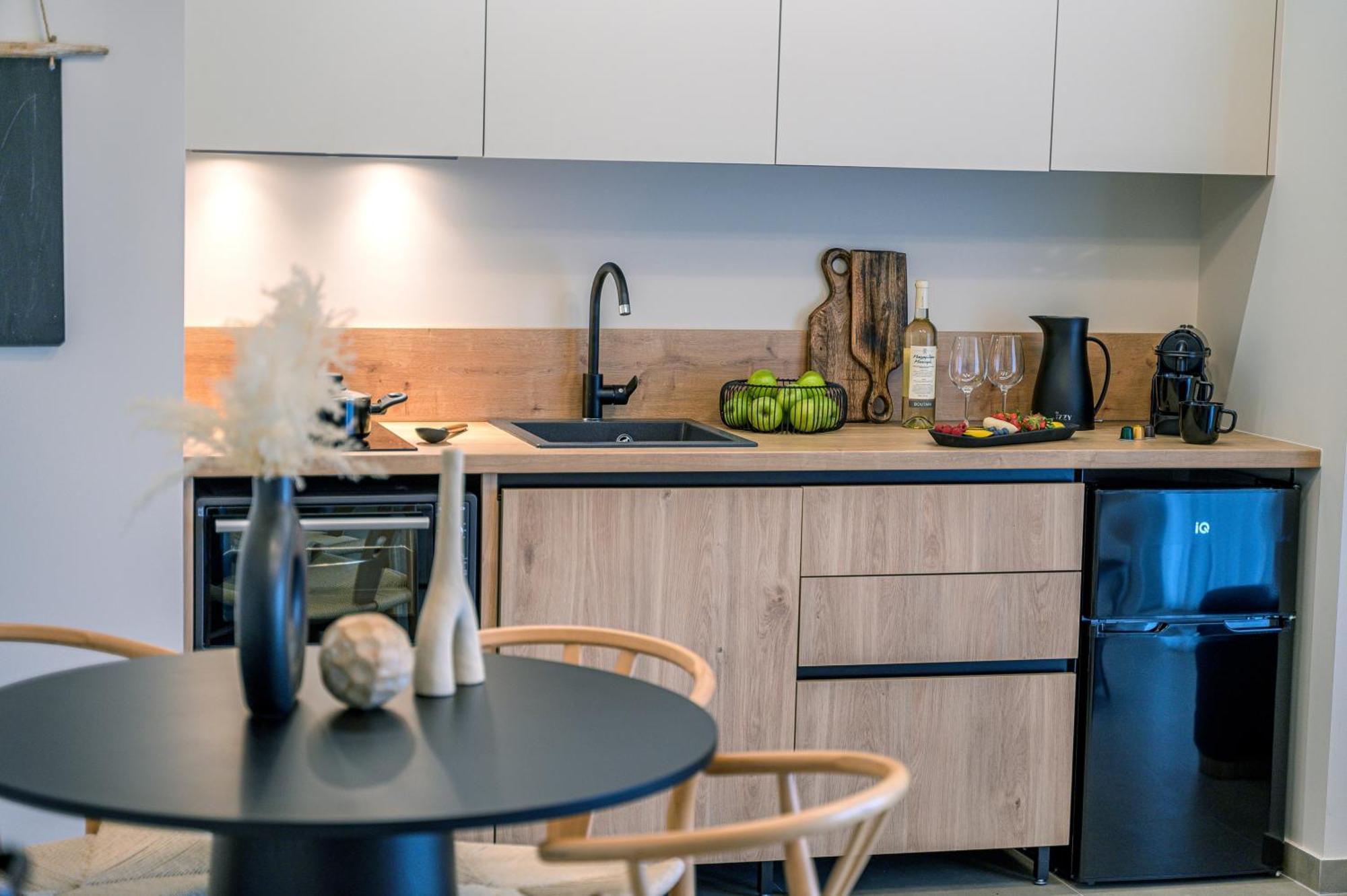 Luaz Suites Volos Ngoại thất bức ảnh
